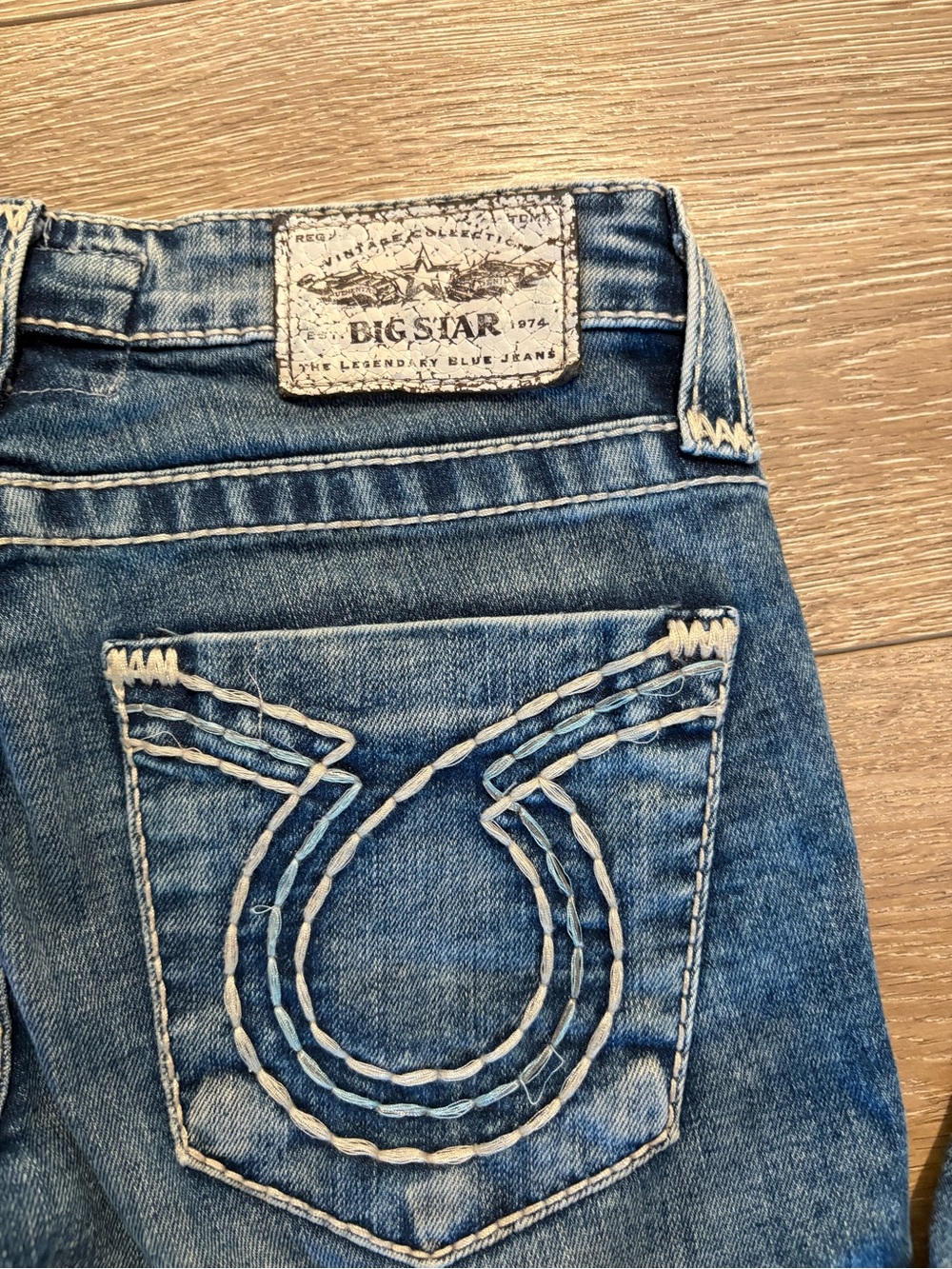 Big Star Women's Skinny Jeans in Washed Blue Denim - Picture 8 of 11
